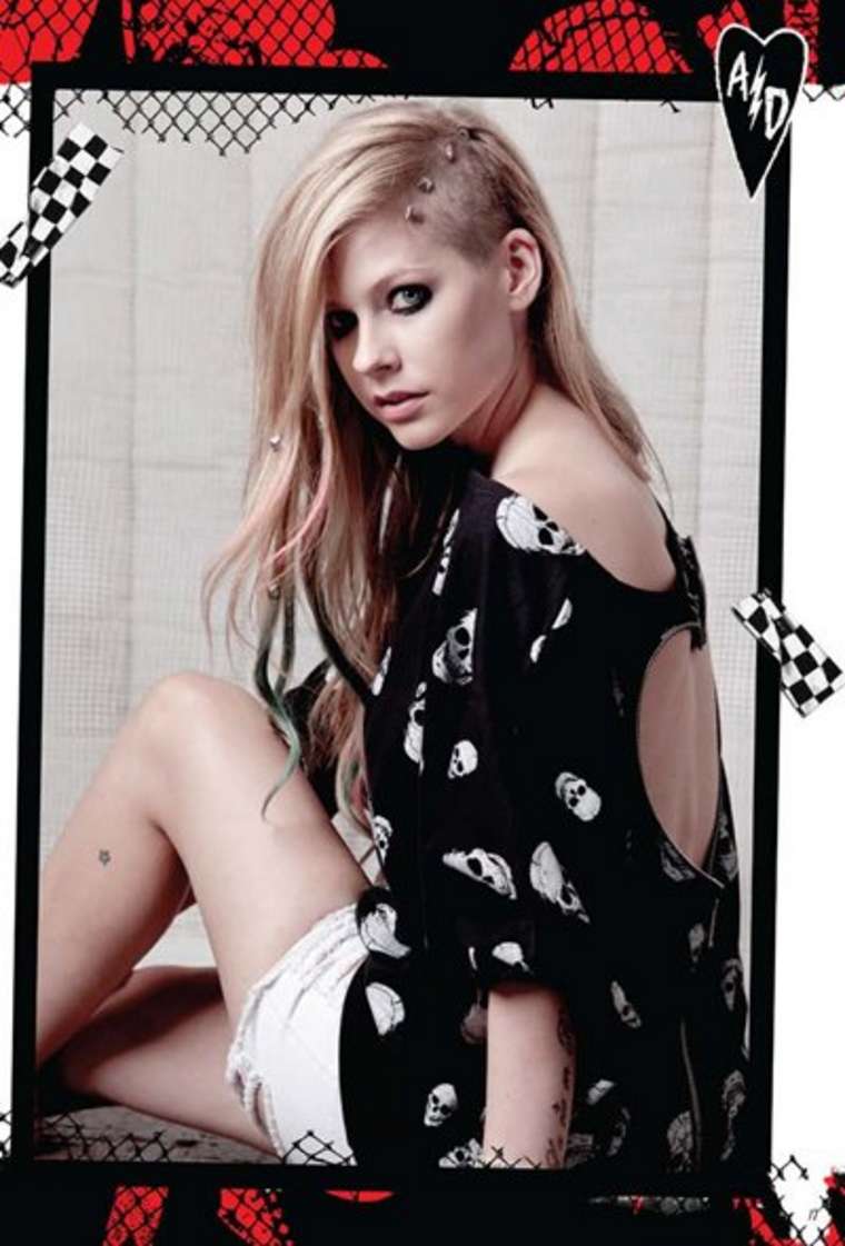 Avril Lavigne Hot Photoshoot 06 Gotceleb
